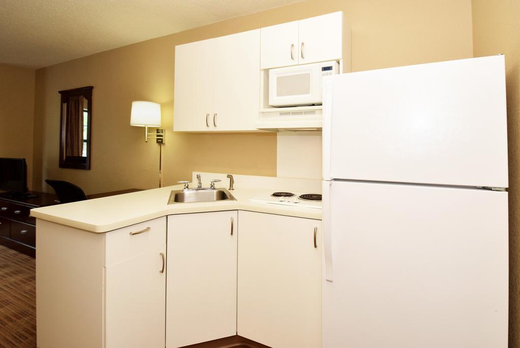 Extended Stay America Select Suites - Des Moines - Urbandale Clive Exterior foto